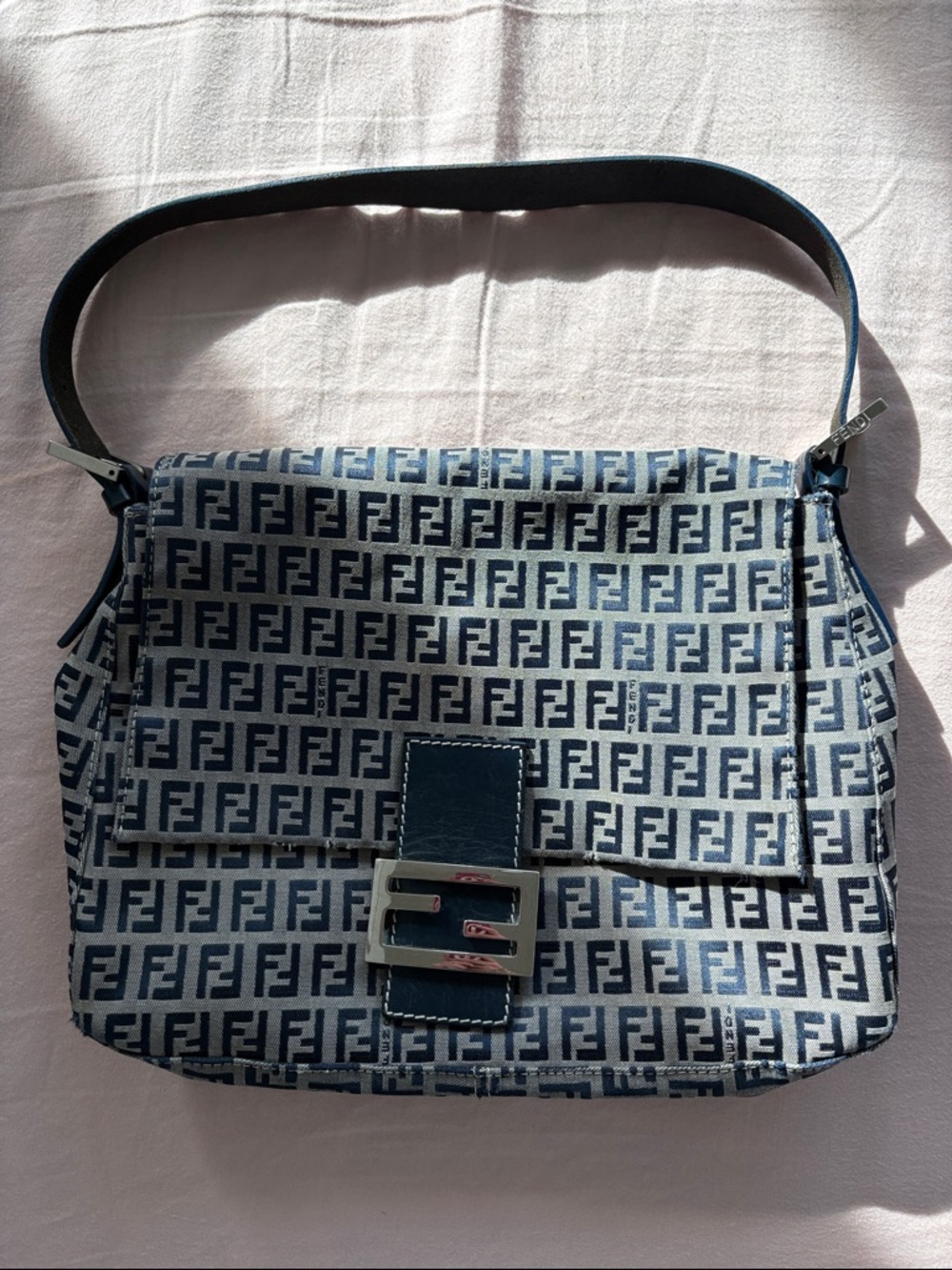 Fendi baguette mama